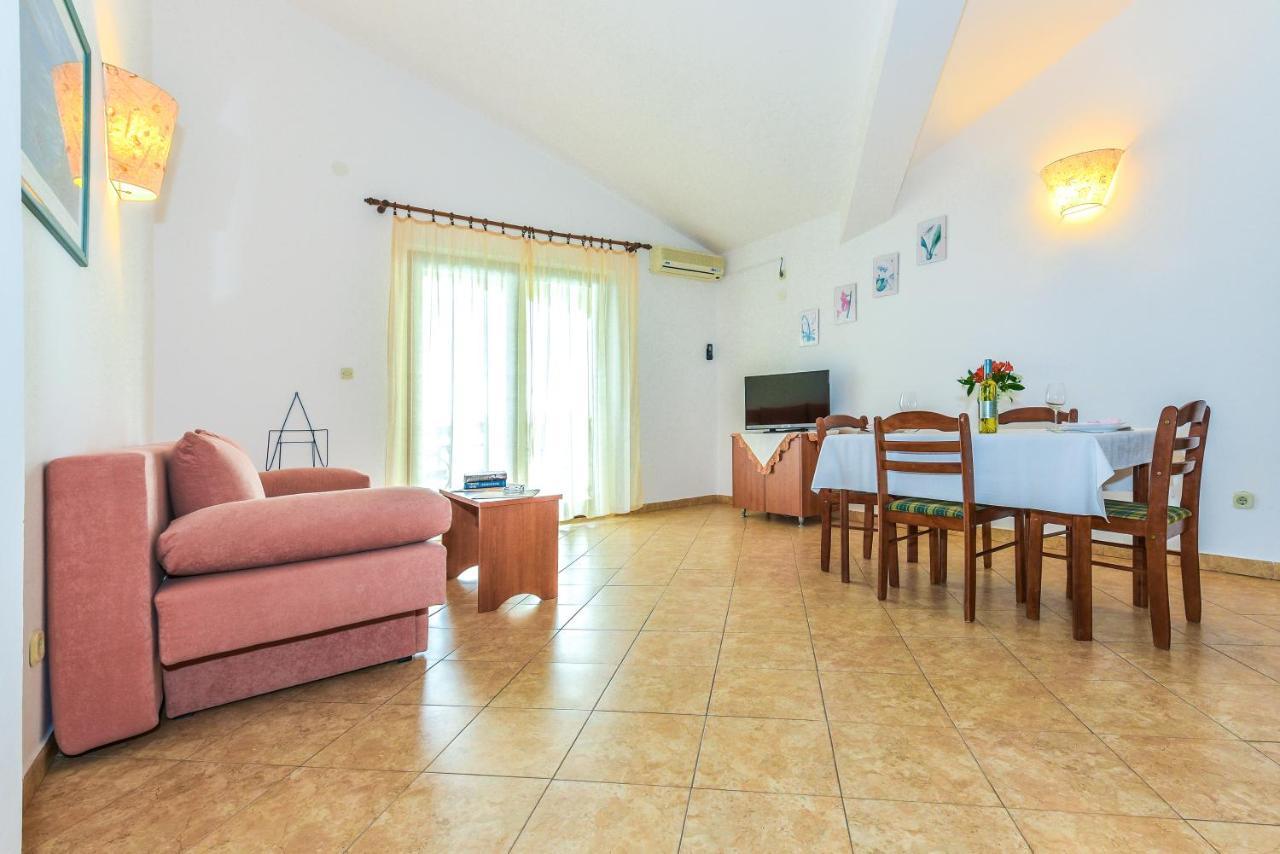 Apartments Adria Biograd na Moru Kültér fotó