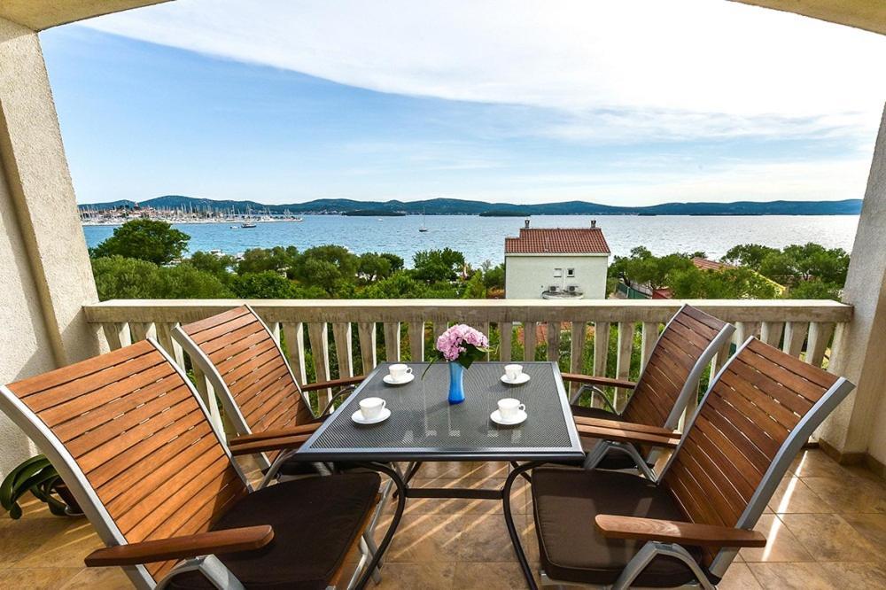 Apartments Adria Biograd na Moru Szoba fotó
